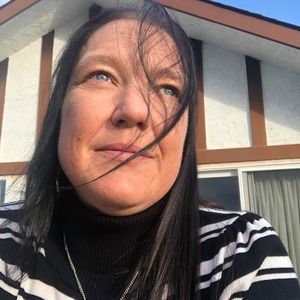 Meet your Posher, Bobbi